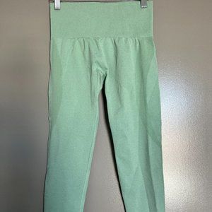 NVGTN Sage Green Seamless Leggings Size Small